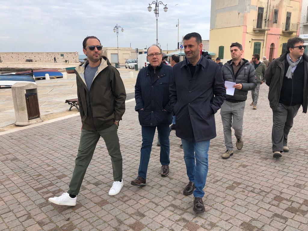 Torre a Mare set del nuovo film di Verdone, sopralluogo con De