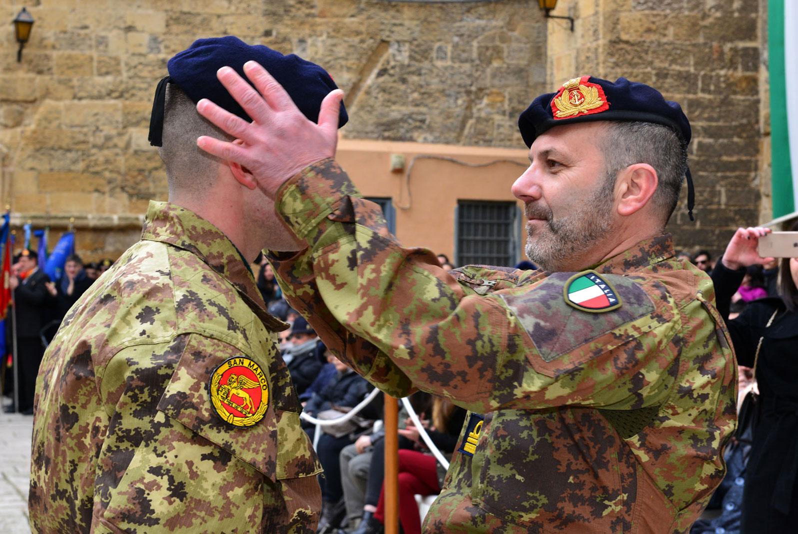 anfibi militari bari