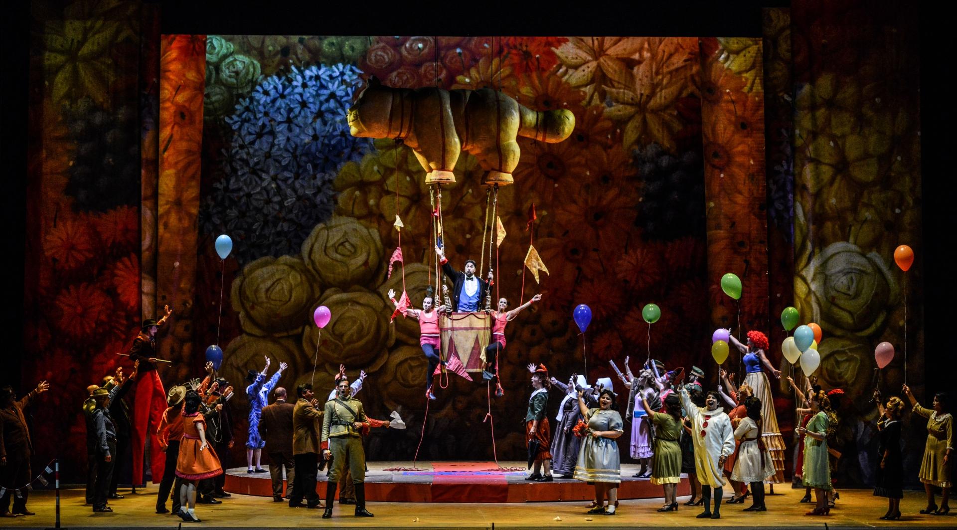 bari il petruzzelli primo teatro in italia a ripartire con la grande lirica la gazzetta del mezzogiorno