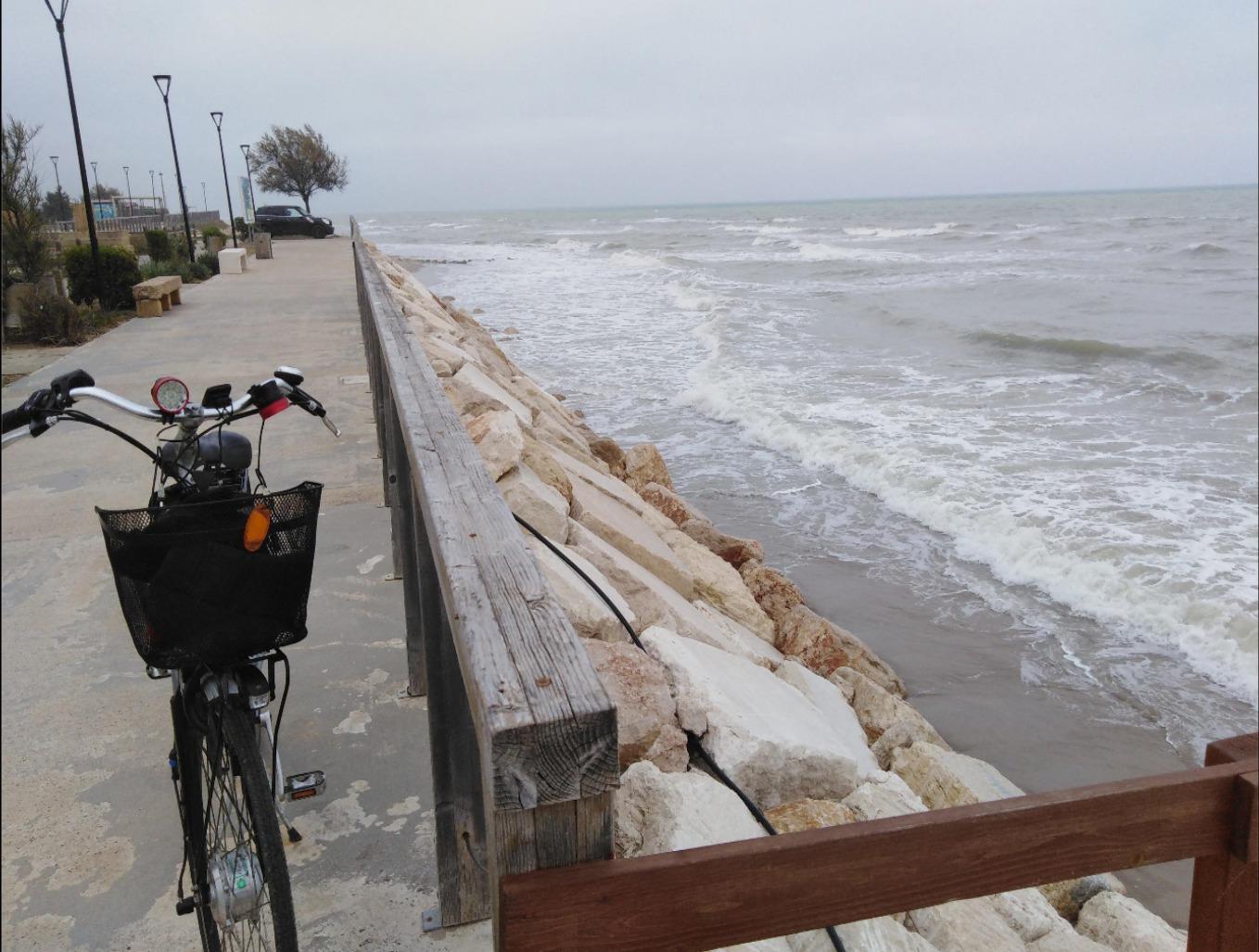 metaponto la spiaggia mangiata dal mare e lo stallo della politica foto 1 di 6 la gazzetta del mezzogiorno