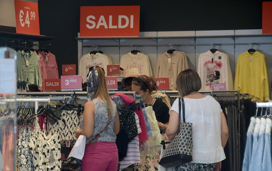 Saldi estivi in Puglia: al via dal 2 luglio al 15 settembre