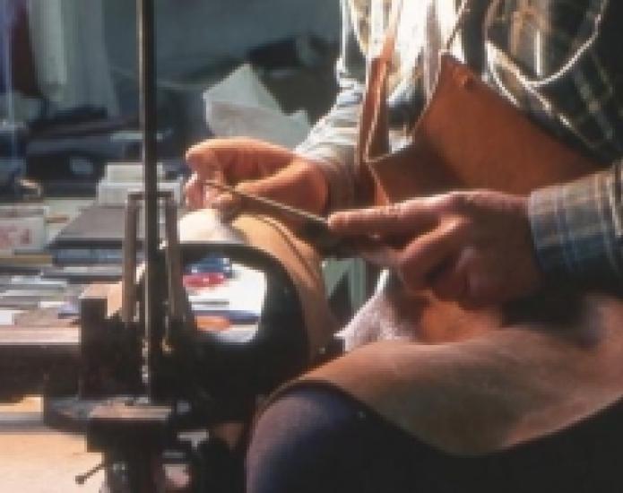 In Puglia arriva l'ok alla legge che tutela le botteghe storiche