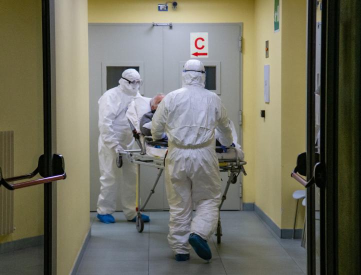 Lo scandalo delle Rsa pugliesi: Il 78% delle strutture è irregolare