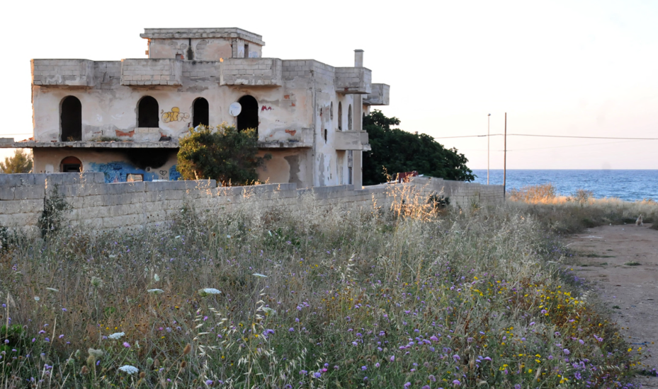 Evasori e abusivi, in Puglia comuni fermi: nel 2022 recuperati solo 6 milioni di euro