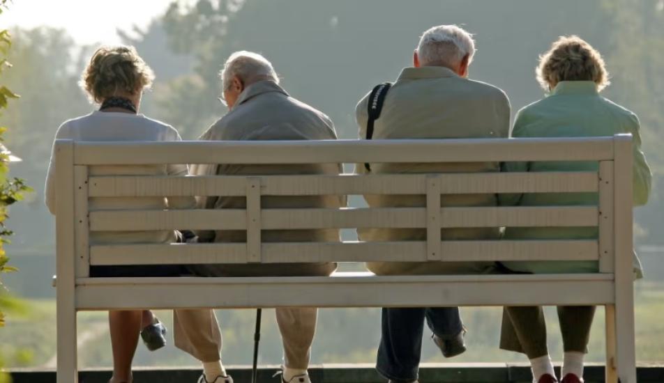 Più pensionati che occupati: allarme in Puglia e Basilicata
