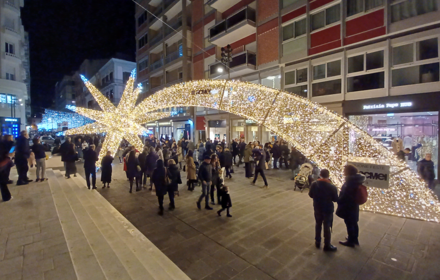Natale a Bari, conto alla rovescia: bocche cucite sul Capodanno in piazza