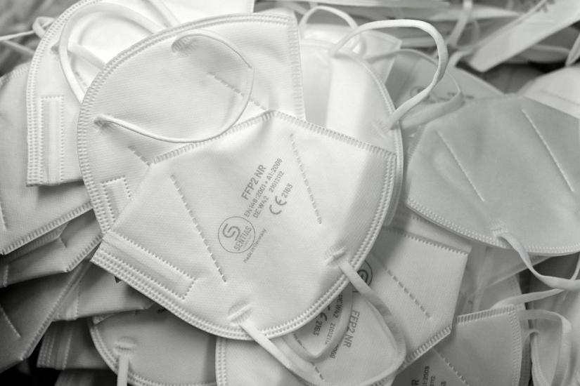 Truffa delle mascherine in Puglia, due condanne e tre assoluzioni