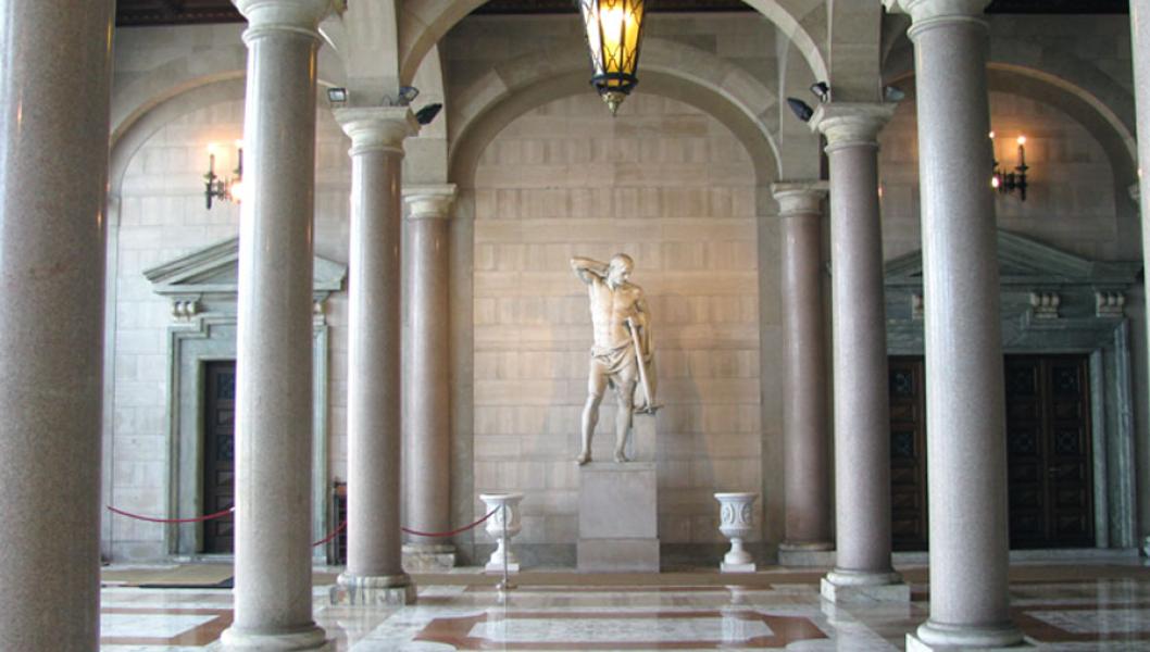 Pinacoteca metropolitana Corrado Giaquinto, Lungomare Nazario Sauro, 29 a Bari
