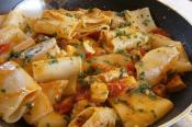 paccheri con ragù di pesce spada