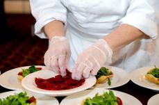 Foggia, un pranzo preparato dai ragazzi autistici in un immobile confiscato alla mafia