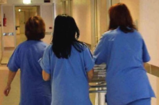 Sanità: aumenti per infermieri e sanitari, fino a 170 euro al mese Sanità: aumenti per infermieri e sanitari, fino a 170 euro al mese