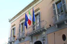 A Massafra inchieste e controlli, dal voto di scambio alle omesse dichiarazioni: &laquo;Ora intervenga il prefetto&raquo;