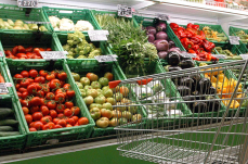 Caro spesa a Potenza, consumi in picchiata: aumentano i prezzi dei prodotti alimentari e le famiglie rinunciano