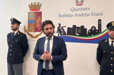 Il questore della Bat: &laquo;Nel 2025 in aumento le denunce per maltrattamenti di genere&raquo;