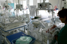 Brindisi, Utin, ora i neonati di 30 settimane &laquo;Partoanalgesia, ok entro marzo&raquo;