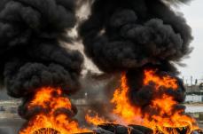 Incendio nei campi del Foggiano: un centinaio di pneumatici in fiamme