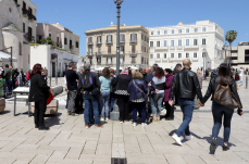Bari, &laquo;Le entrate della tassa di soggiorno non devono essere utilizzate per le spese di welfare e cultura&raquo;