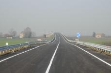 A Foggia quarto giorno di ricerche per Elena, la 21enne scomparsa nel nulla. Trovato il cellulare sulla statale