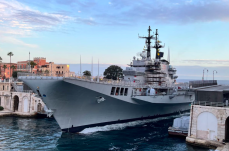 Taranto, delusione per la nave Garibaldi ceduta all'estero. Cesareo: &laquo;Occasione mancata per la crescita dei territori&raquo;