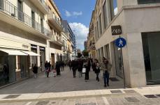 Lecce, il cantiere in via Trinchese non chiude: stop alle auto dalle 7.30 alle 15.30