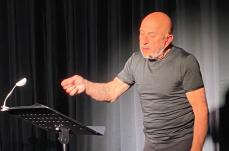 &laquo;The Man Jesus&raquo; a Trani: Roberto Ciufoli restituisce l&rsquo;umanit&agrave; di Cristo