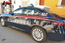 Notte di terrore a Gagliano del Capo: tenta di entrare in casa della ex con la forza, arrestato 36enne