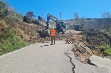 Nel Foggiano l&rsquo;Esercito lavora ad una strada di &laquo;riserva&raquo; per uscire dall&rsquo;isolamento