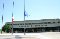 Spaccio di droga a Foggia, in 28 rischiano in processo: c'&egrave; pure l'albanese Shima