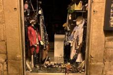 Barletta sotto scacco dei vandali, i commercianti: &laquo;Siamo esasperati, servono pi&ugrave; controlli&raquo;