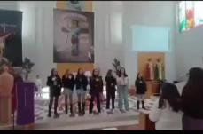 &laquo;Per sempre s&igrave;&raquo; diventa preghiera: a Margherita di Savoia 200 ragazzi cantano Sal Da Vinci durante la Messa