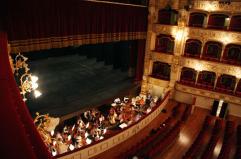 Il teatro di Saluzzi tra paese e universo