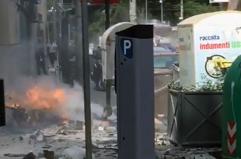 Bari, cassonetto a fuoco in via Crispi