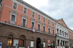 Bari, in Comune verso il &laquo;rimpasto&raquo; di giunta: traballano gli esterni, Grasso rischia il posto