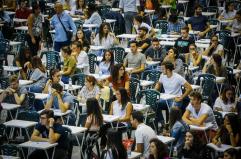 Il coraggio di abolire il «business» dei test di Medicina