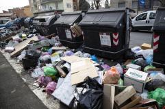 Barletta, le isole ecologiche della discordia: contestati modalità di accesso e siti