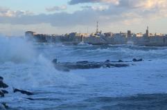 Ultimo giorno del 2025 all'insegna del maltempo: scatta l'allerta meteo in Puglia, vento forte e burrasca fino a domani sera