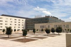 Acquaviva, coppia si fa consegnare 400 euro da un anziano: vigilantes sventa la truffa nel parcheggio del Miulli