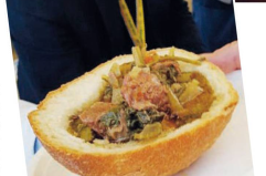 Tutti pazzi per pane di Altamura e la pecora cotta in «rizzola»