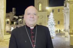 L'arcivescovo di Lecce:   &laquo;Il Natale &egrave; il racconto di ci&ograve; che Dio ha fatto per noi&raquo;