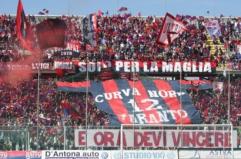 Il Taranto Fc &egrave; fallito, gli ultras rossoblu tornano in libert&agrave;: revocati diversi obblighi di firma