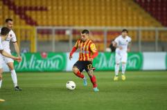 Calcio, Strefezza con il Lecce sulle spalle