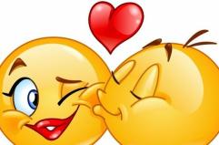 Millenni spesi a passare dai disegni alle parole. E noi torniamo indietro