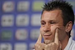 Cassano torna a Bari: &laquo;Questi vicoli mi hanno fatto crescere. Paparesta prov&ograve; a riportarmi in biancorosso&raquo;