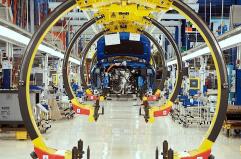 Stellantis, la svolta sull'elettrico pesa 22 miliardi