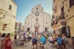 Bari boom turistico da Polonia, Francia e Romania: oltre 2 mln di pernottamenti nei primi 9 mesi del 2025