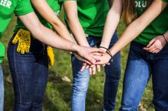 Viva il volontariato: l’altruismo è rivoluzionario