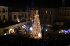 Bari, conto alla rovescia per San Nicola: domani l'accensione dell'albero in piazza del Ferrarese. Tutte le limitazioni al traffico