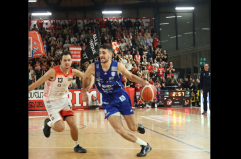 Brindisi da battaglia: vincere parola d’ordine