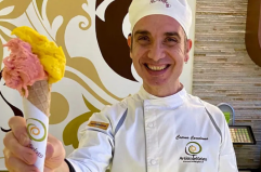 Alberobello, 70 anni di storia e 3 generazioni dietro al bancone: ecco il gelato che delizia i vecchi trulli