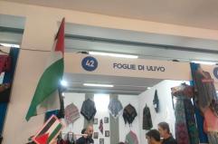 Fiera, la prima polemica: «Alla Palestina non è stato consentito di mettere il nome sullo stand»